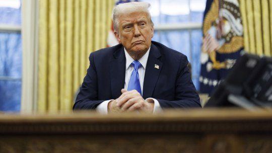 Discurso mesiánico de Donald Trump en el repaso de su 1er año: Bono a militares y dardo a Biden