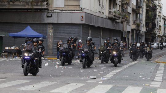 Reforma laboral: Debate en el Senado, batalla en las calles (y las sospechas de siempre)