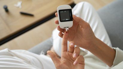 Este hábito nocturno que seguro haces aumenta el riesgo de diabetes