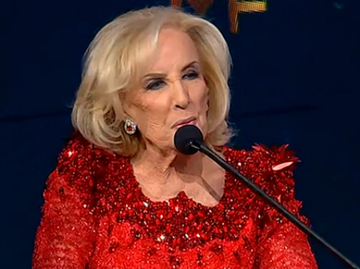 Mirtha Legrand dio el presente en los Martín Fierro.