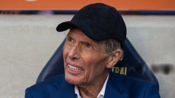 Silencios que asustan: poco se sabe del paradero de Miguel Ángel Russo. Foto: Mateo Occhi/Getty Images. Silencios que asustan: poco se sabe del paradero de Miguel Ángel Russo. Foto: Mateo Occhi/Getty Images.