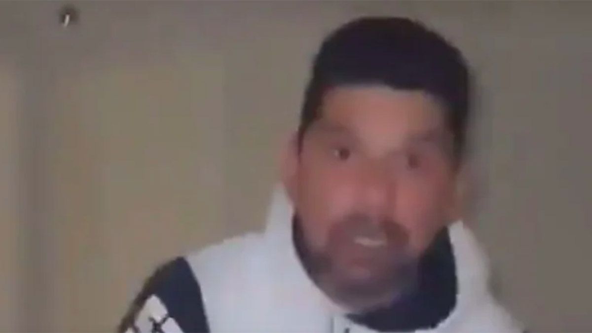 Néstor Ortigoza fue denunciado por golpear a su expareja que difundió los vídeos mientras que San Lorenzo le exigió su renuncia a su cargo. (Foto: Captura TV)