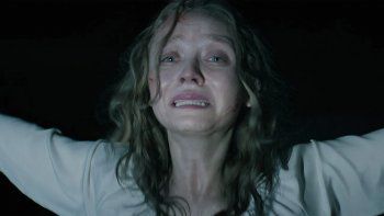 La miniserie de Netflix que te adentra en el oscuro mundo de las sectas. La miniserie de Netflix que te adentra en el oscuro mundo de las sectas.
