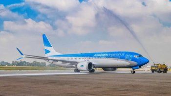 60 vuelos afectados: Aerolíneas Argentinas acusa a los pilotos de