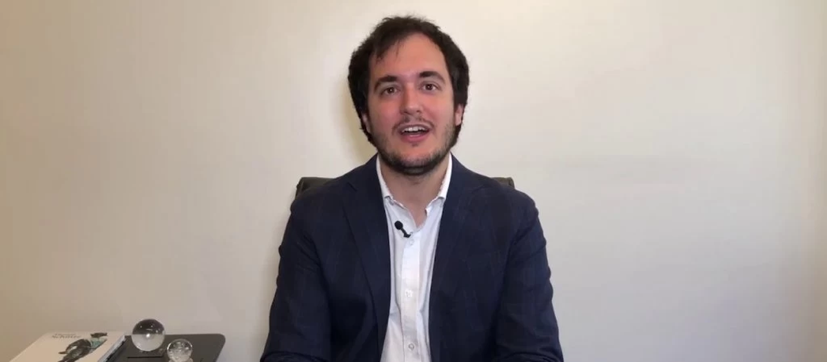 “El Gobierno puede verse tentado de extender el programa (dólar soja) y conseguir algo de dólares, pero va a tener que bancarse el efecto precio de una devaluación implícita “El Gobierno puede verse tentado de extender el programa (dólar soja) y conseguir algo de dólares, pero va a tener que bancarse el efecto precio de una devaluación implícita