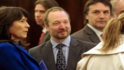 altText(Segunda jornada: El grupo Clarín le respondió al AFSCA)}