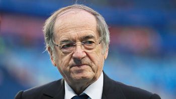 Francia todavía siguesufriendo la final perdida frente a Argentina en Qatar 2022 y, ahora, renuncióel presidente de la FFF tras las denuncias abuso sexual. Francia todavía siguesufriendo la final perdida frente a Argentina en Qatar 2022 y, ahora, renuncióel presidente de la FFF tras las denuncias abuso sexual.