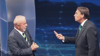 Lula da Silva vs. Jair Bolsonaro: Salir de la Grieta será la clave. Lula da Silva vs. Jair Bolsonaro: Salir de la Grieta será la clave.
