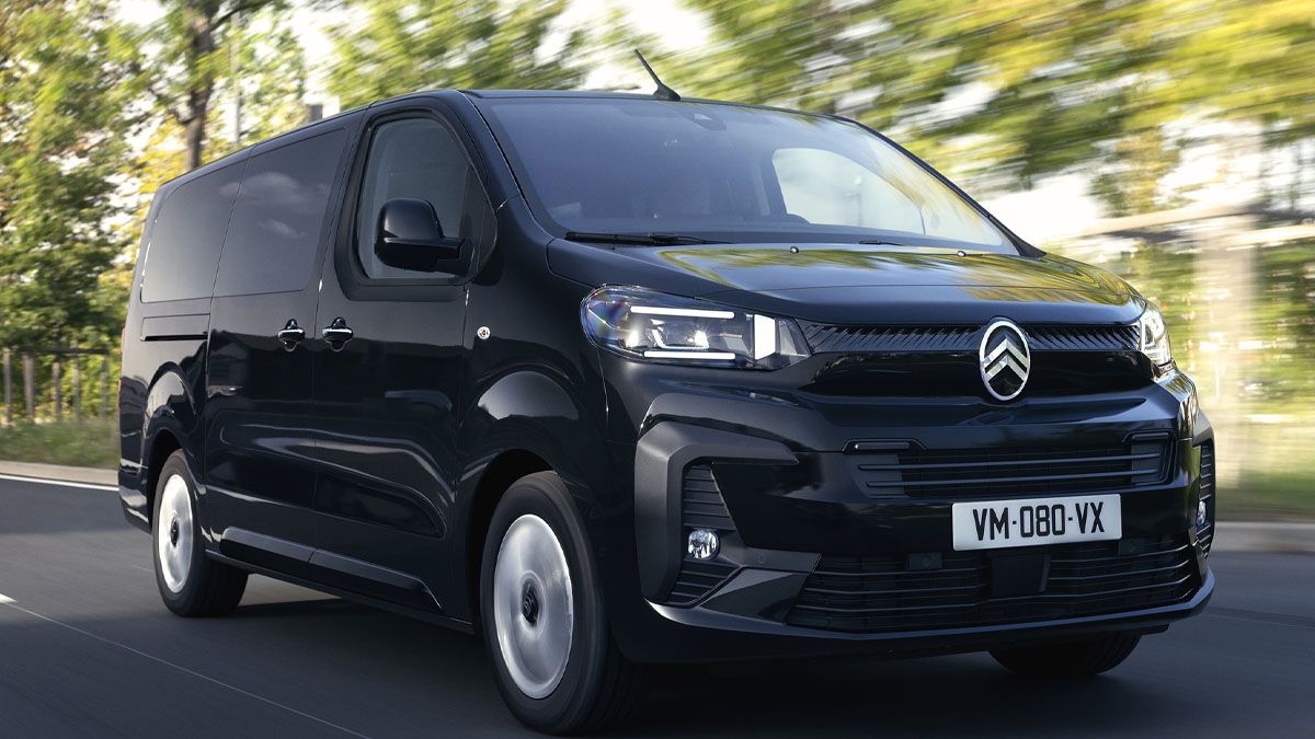 Los utilitarios también ingresan en el plan de financiación. Los utilitarios también ingresan en el plan de financiación.