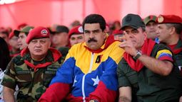 altText('Verde' no lo hizo solo: El desastre del sueño bolivariano)}
