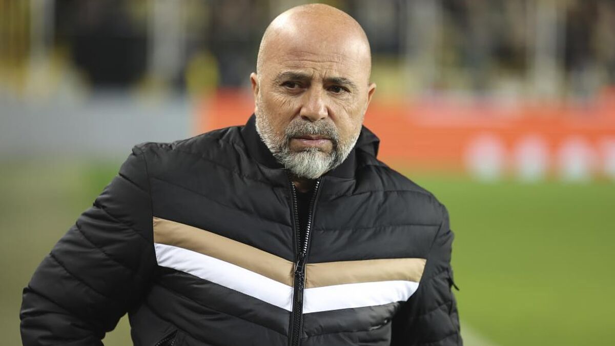 Flamengo le da una vida más al técnico Jorge Sampaoli y apuesta a la Copa de Brasil.