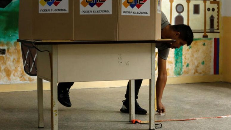 Venezolanos en el extranjero: Quiénes pueden votar y cómo hacerlo