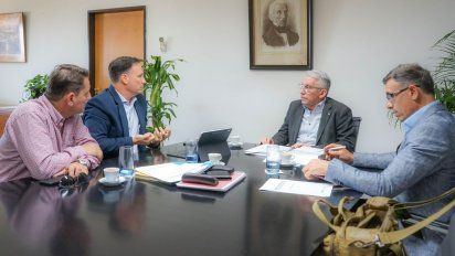 Santa Fe apura a Javier Milei para que arregle las rutas nacionales de la provincia