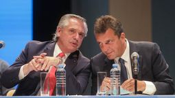 El kirchnerismo pone la lupa en el Gabinete de Alberto Fernández y presiona a sus funcionarios.