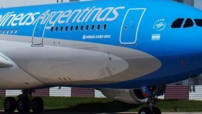 Aerolíneas se reúne este 03/06 con los gremios (que rechazan recortes salariales)