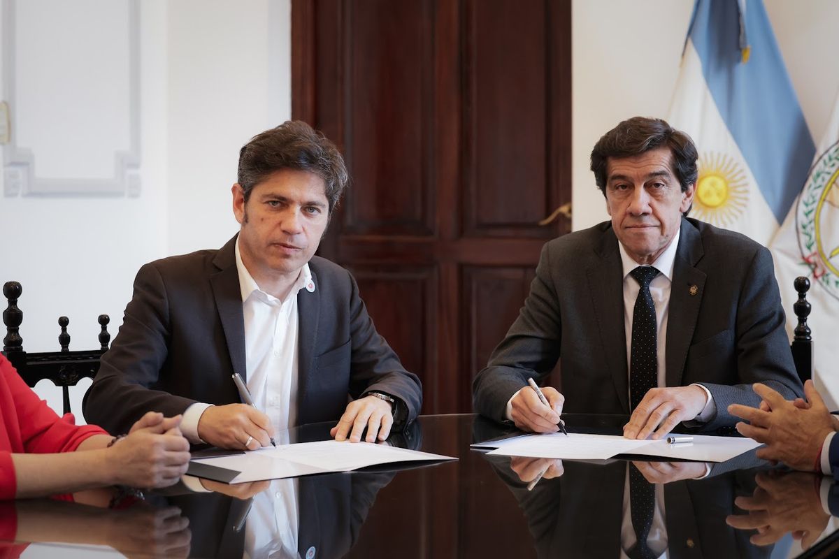 Axel Kicillof y Carlos Sadir en Jujuy.