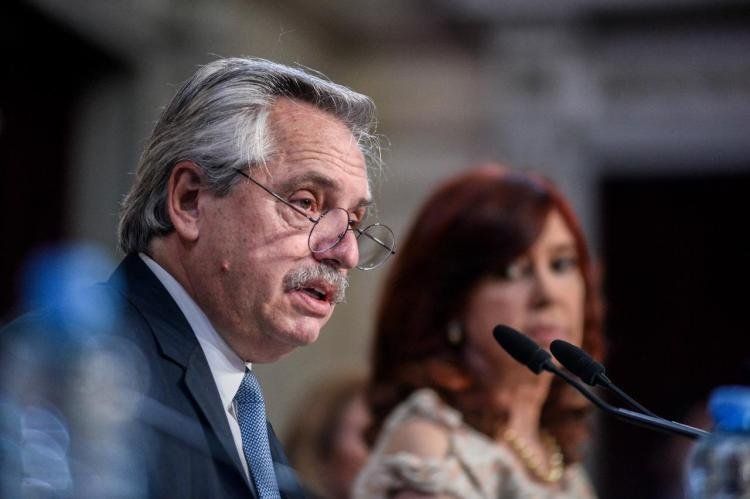 El Presidente habló una hora y 50 minutos.