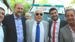 altText(Herme Juárez, entre la campaña F-F, los intereses de MM y el (millonario) poder sindical)}