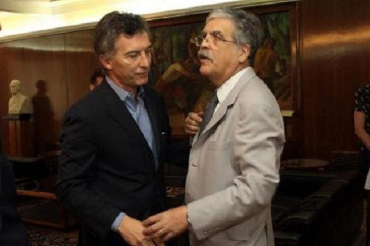 Ni Macri ni De Vido no se hacen cargo.