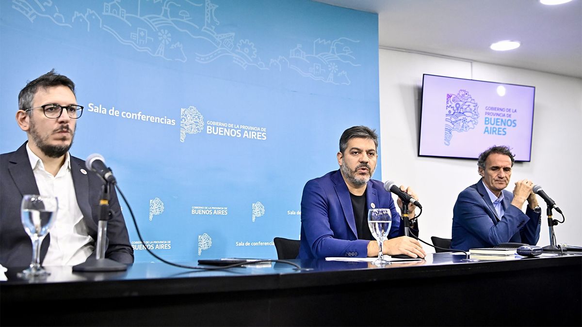 AUBASA anunció que se presentó en la licitación por las rutas nacionales pero el Gobierno de la Provincia de Buenos Aires denunció “irregularidades”. AUBASA anunció que se presentó en la licitación por las rutas nacionales pero el Gobierno de la Provincia de Buenos Aires denunció “irregularidades”.