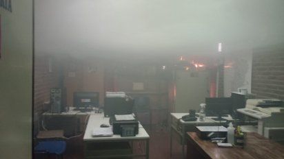 Escuela incendiada en Santa Fe: Le tiraron una bomba molotov