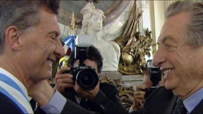 'Low cost': Imputan a Macri (padre e hijo) y otros