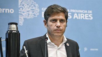 Axel Kicillof y una apuesta por Aerolíneas Argentinas que apura una definición de Milei. Axel Kicillof y una apuesta por Aerolíneas Argentinas que apura una definición de Milei.