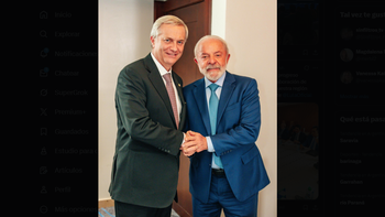 José Antonio Kast no vive en el mundo binario de Javier Milei