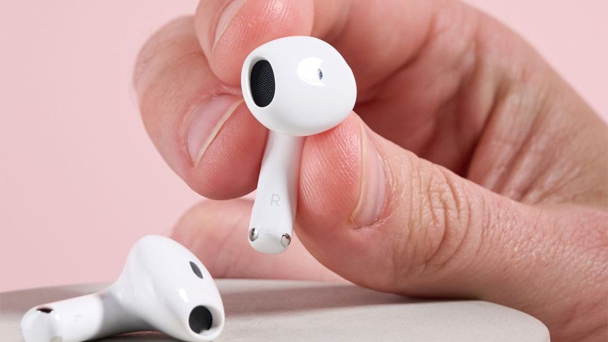 La Inteligencia Artificial (IA) continúa con su imparable avance y, ahora, un grupo de científicos creó un sistema de conversaciones llamado VueBuds. La Inteligencia Artificial (IA) continúa con su imparable avance y, ahora, un grupo de científicos creó un sistema de conversaciones llamado VueBuds.