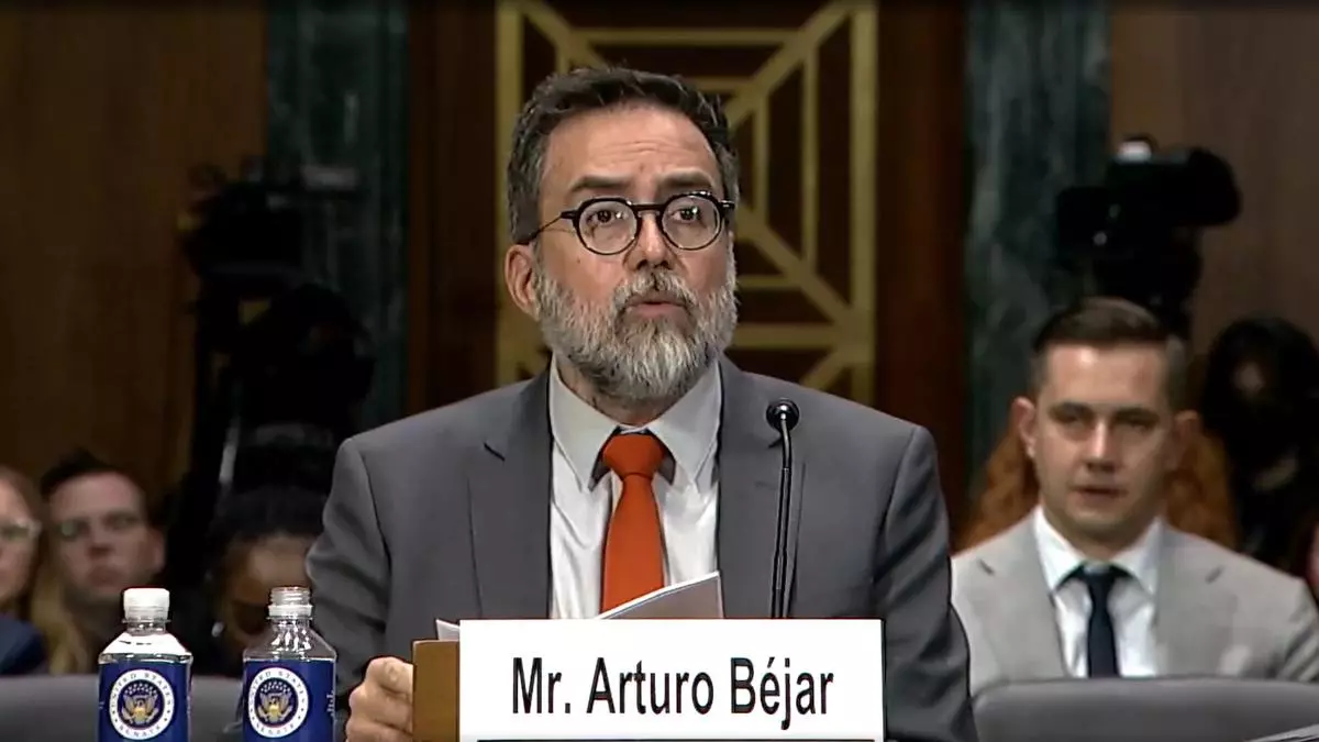 Arturo Béjar, antiguo jefe de ingeniería de Facebook y asesor de Instagram, lapidario con su ex empleador. Arturo Béjar, antiguo jefe de ingeniería de Facebook y asesor de Instagram, lapidario con su ex empleador.