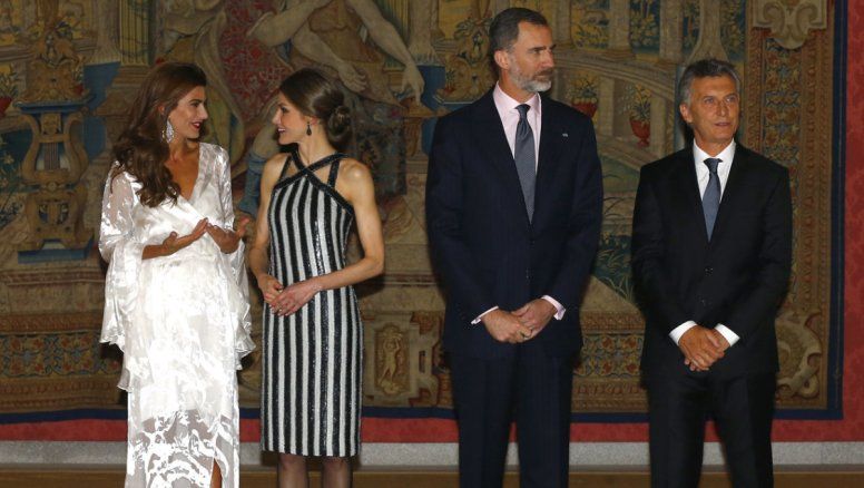 La prensa española fulmina el 'salseo transatlántico' entre Felipe VI y Juliana Awada