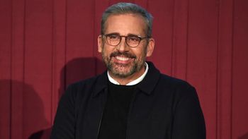 El destacado Steve Carell, famoso por su trabajo en TV y cine, celebra hoy su cumpleaños. Carell demostró un talento ilimitado con The Office y Foxcatcher. El destacado Steve Carell, famoso por su trabajo en TV y cine, celebra hoy su cumpleaños. Carell demostró un talento ilimitado con The Office y Foxcatcher.