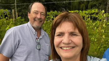 Patricia Bullirch y Ernesto Sanz serían la segunda fórmula confirmada. Patricia Bullirch y Ernesto Sanz serían la segunda fórmula confirmada.