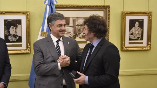 Milei abraza a Jorge Macri, pero Pilar Ramírez ¿por orden de Karina? lo destruye: 