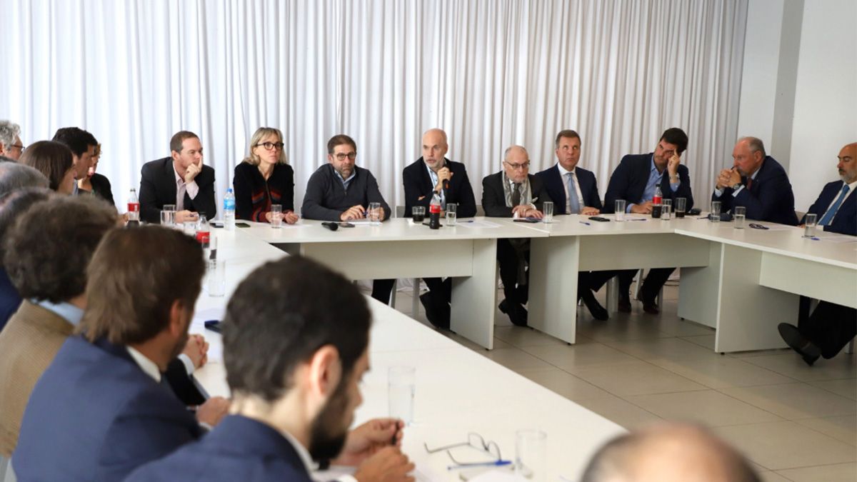 Horacio Rodríguez Larreta durante el encuentro en el que presentó su equipo de política exterior.
