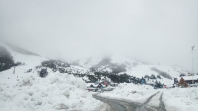 Crece la expectativa en el Cerro Catedral de habilitar sus pistas tras las nevada de este martes 30/6. Crece la expectativa en el Cerro Catedral de habilitar sus pistas tras las nevada de este martes 30/6.