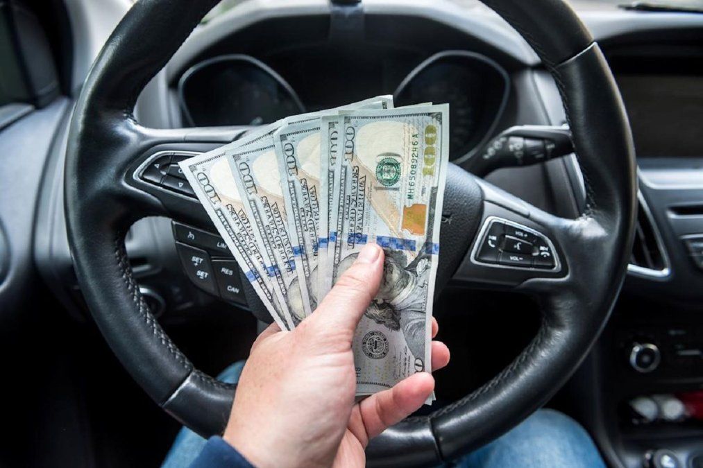 El precio de los autos 0km se discute en los concesionarios. El precio de los autos 0km se discute en los concesionarios. 