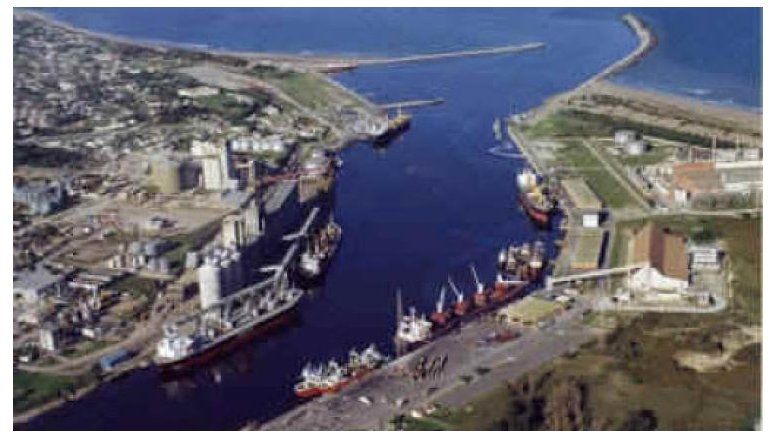 Suben al ring-side a Facundo López para frenar a Eduardo Freiler