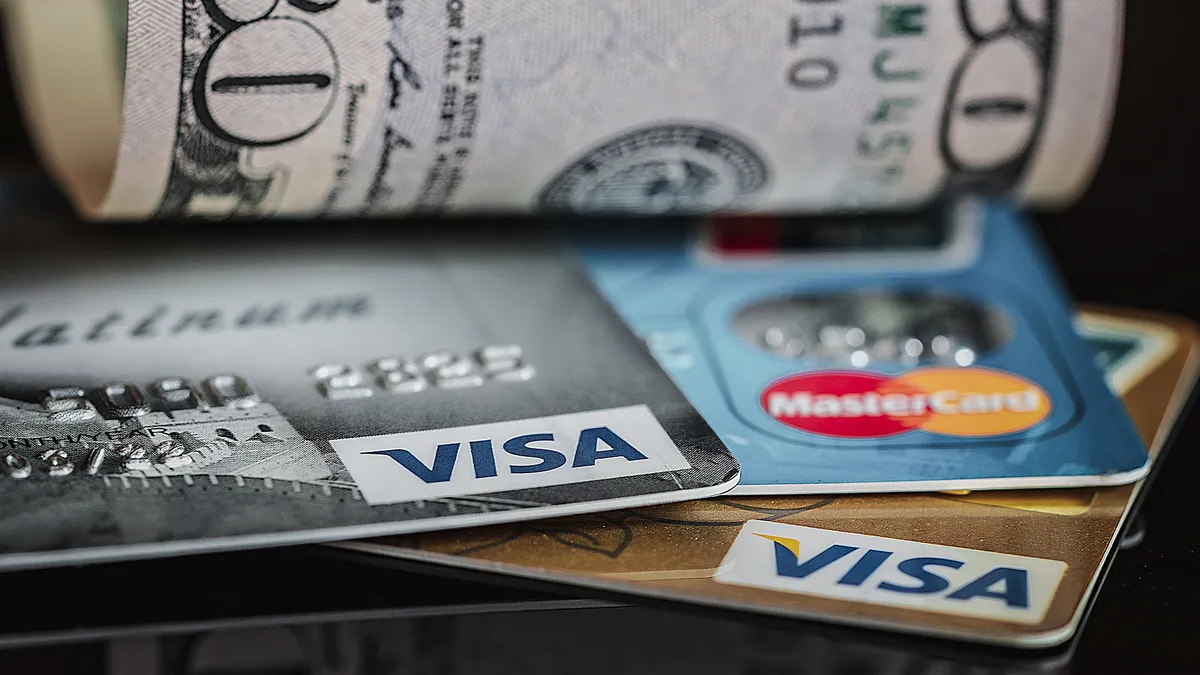 Dólar blue vs. Dólar turista: Ojo con los gastos al exterior con tarjeta de crédito.
