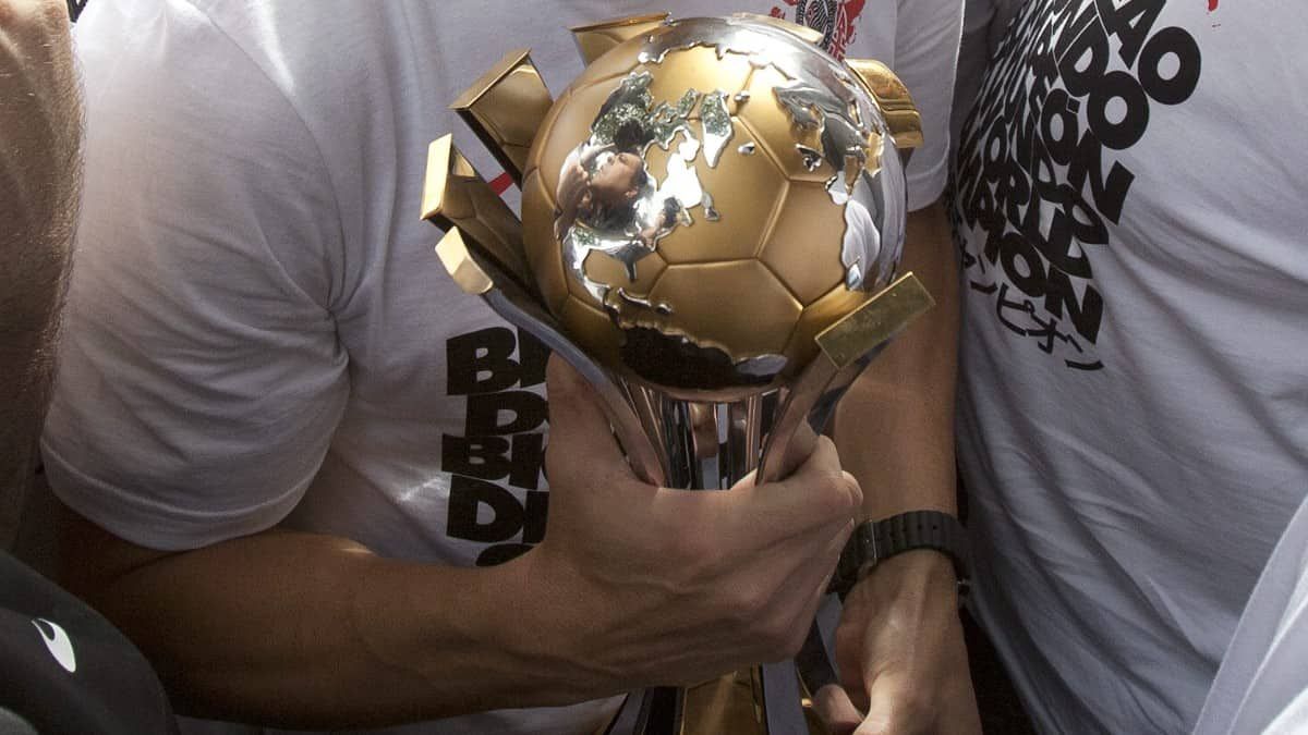 Copa Mundial de Clubes con doble convocatoria de FIFA.