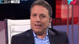 altText(Campaña en vez de economía: Dujovne culpa a los K y sostiene que no hay una tercera opción)}