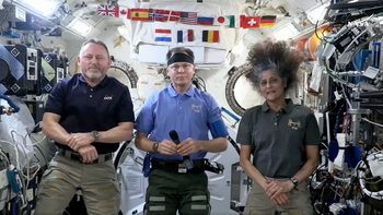 Suni Williams (59) y Butch Wilmore (61) volverán en una cápsula dragon de SpaceX. Suni Williams (59) y Butch Wilmore (61) volverán en una cápsula dragon de SpaceX.