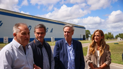 Pichetto se mete en la pelea industrial y desafía a Milei: 