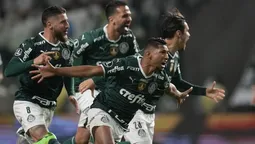¿Disciplina o alienación? Exótico método Abel Ferreira