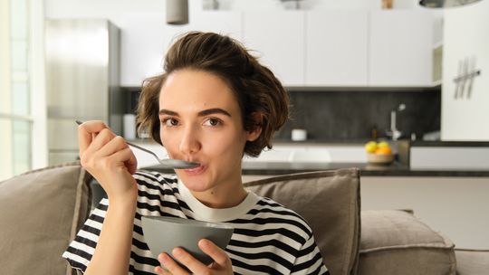 Quinoa o avena: Este es el alimento número 1 con más fibra / Imagen de Benzoix en Freepik. Quinoa o avena: Este es el alimento número 1 con más fibra / Imagen de Benzoix en Freepik.