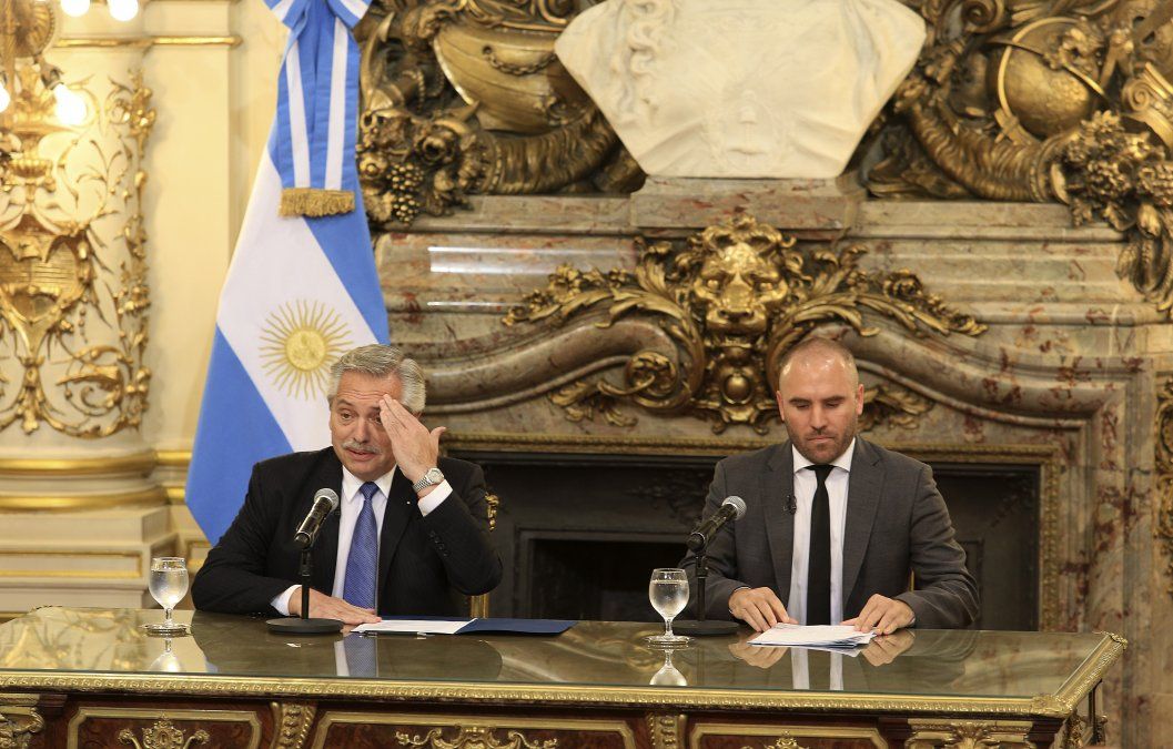 El FMI no controla lo que está pasando con el BCRA y también es cómplice del presente local.