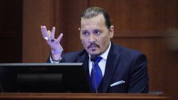 altText(Por qué Johnny Depp ganó en USA pero perdió en Reino Unido)}