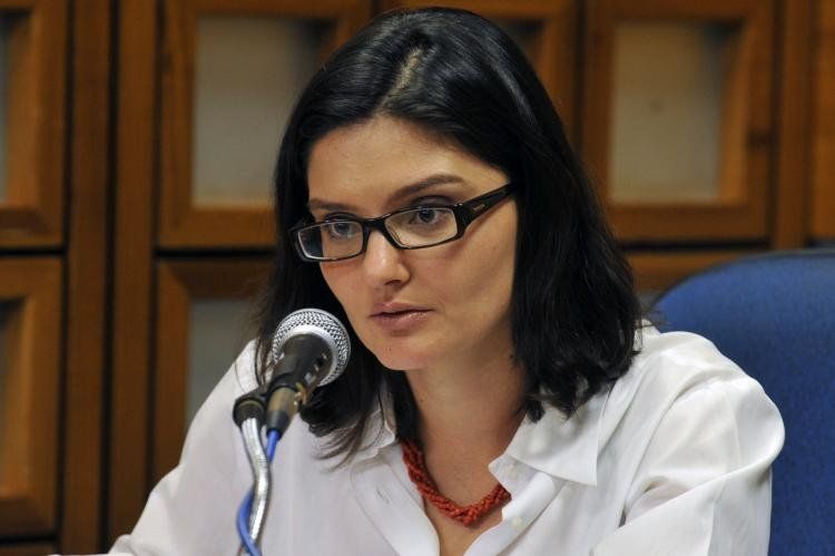 Manteniendo ese patrón hasta final de año, podemos cerrar 2012 con China siendo no sólo el principal destino de nuestras exportaciones, sino también la fuente principal de importaciones brasileñas, dijo Tatiana Lacerda Prazeres, secretaria de Comercio E