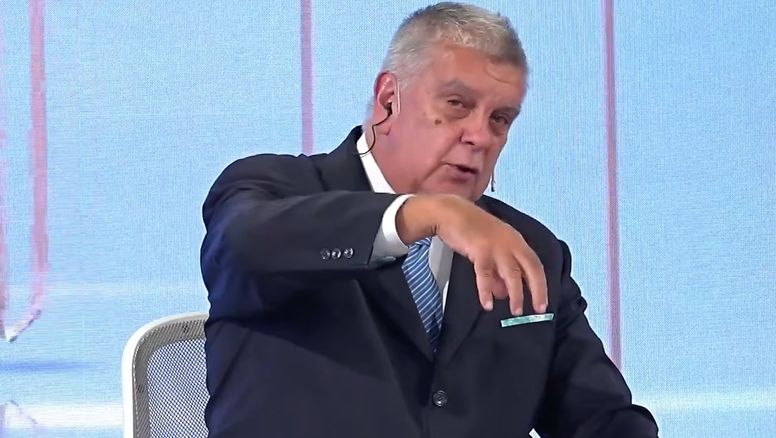 Luis Ventura se quebró al aire al relatar una experiencia paranormal con su padre