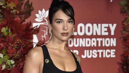 Dua Lipa obtuvo la ciudadanía albanesa y festeja en twitter